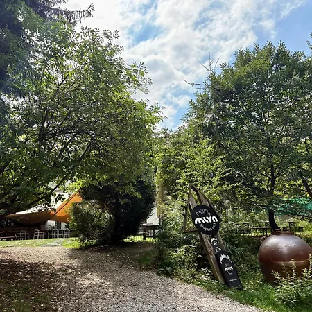 Little Park House With Car Charger Apartmán Stupava